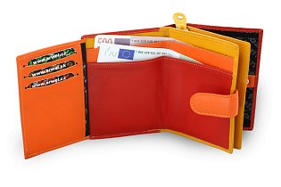 Multičervená dámská kožená peněženka se zápinkou 511-9769-M31