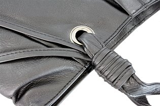 Černá dámská kožená zipová kabelka 212-2068-60