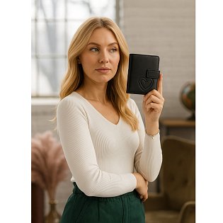 Černá kožená dámská peněženka se zápinkou 511-1348-60