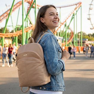 Béžový kožený zipový batoh 311-8955-82