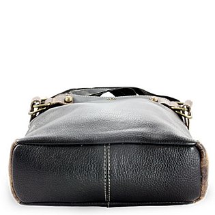 Černá kožená zipová kabelka 212-5713-60