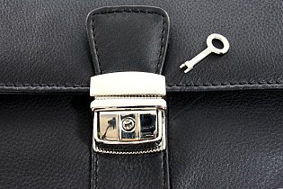 Černá pánská kožená dokladová etue 611-2411-60