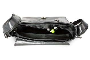 Malý černý pánský kožený crossbag s klopnou 215-1701-60