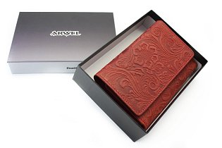 Červená dámská střední kožená peněženka s klopnou 511-2266-31